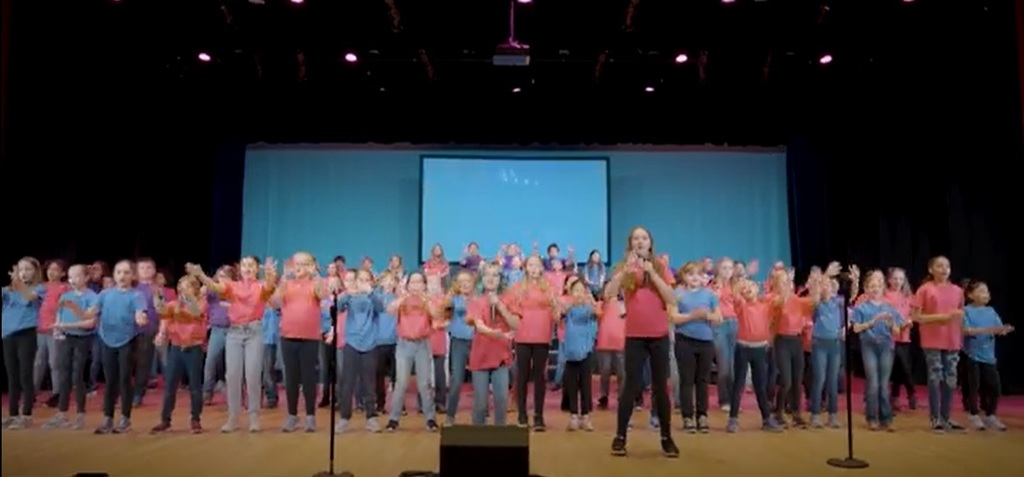 Community on Stage